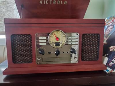 Victrola Nostalgic 6-in-1 Bluetooth Record Player